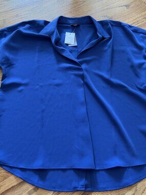J.JILL WEAREVER COLLECTION EASY CARE ROYAL BLUE BLOUSE MEDIUM NEW
